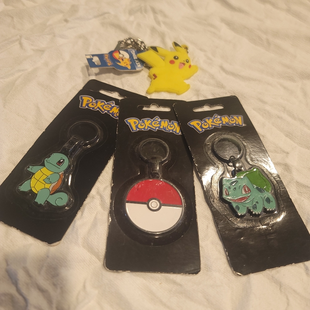Pokemon Bulbasaur Squirtle Pikachu Pokeball Assorted Keychain